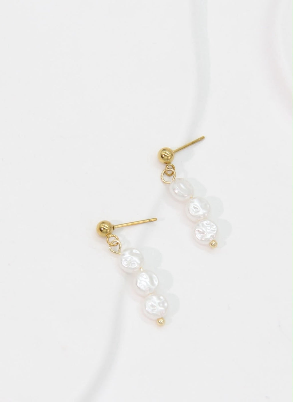 Amalia Pearl Earrings
