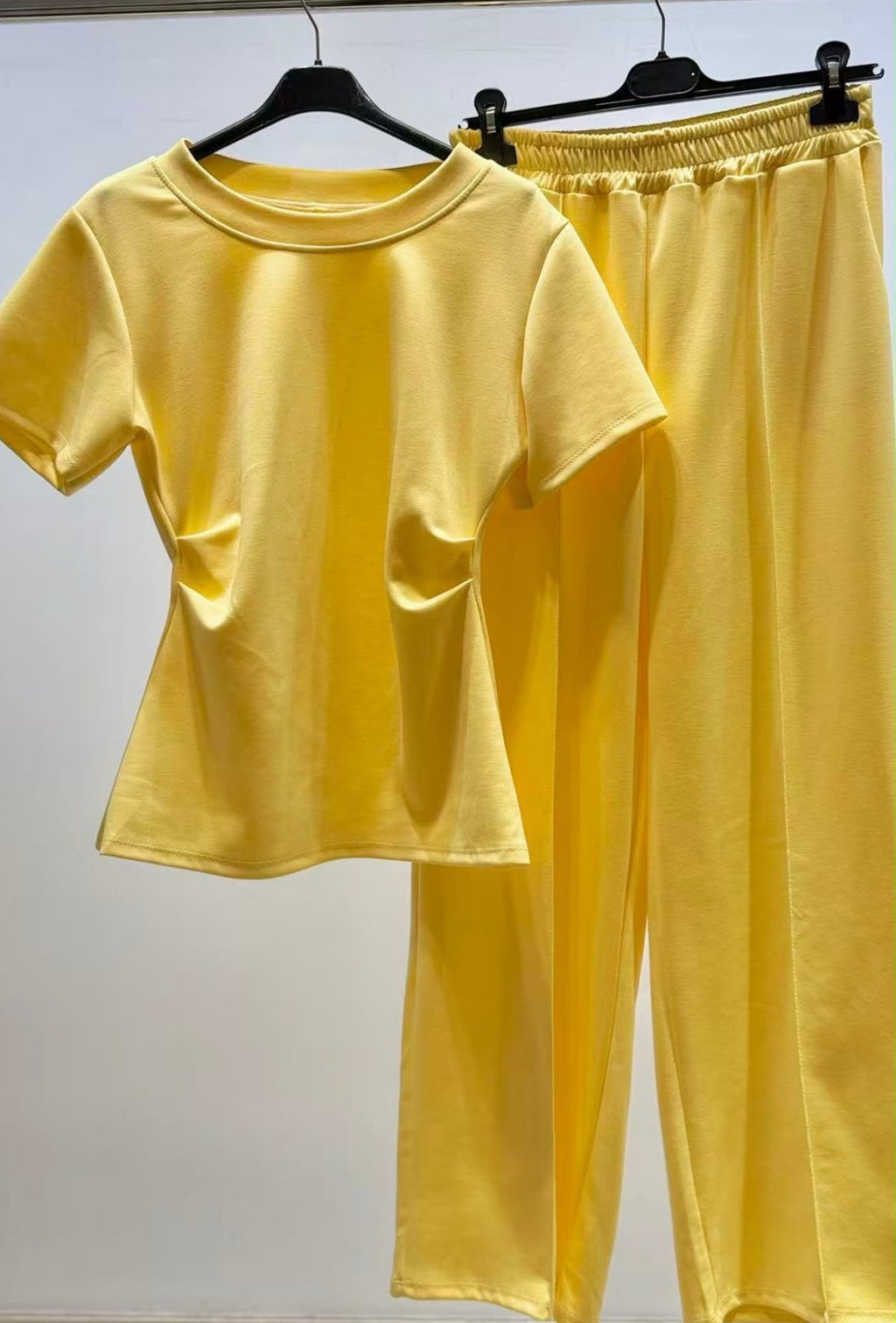 Loubelle Comfort Set Butter Yellow